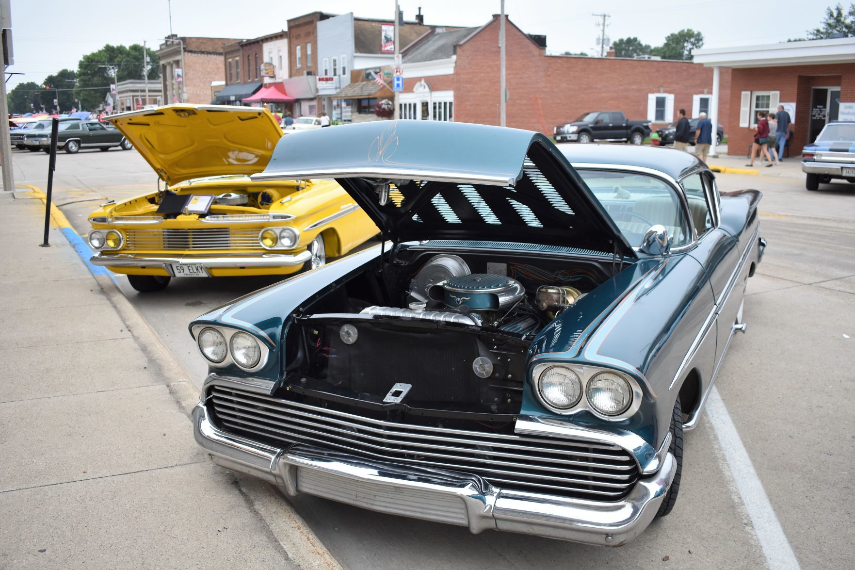 Car Show (2).JPG